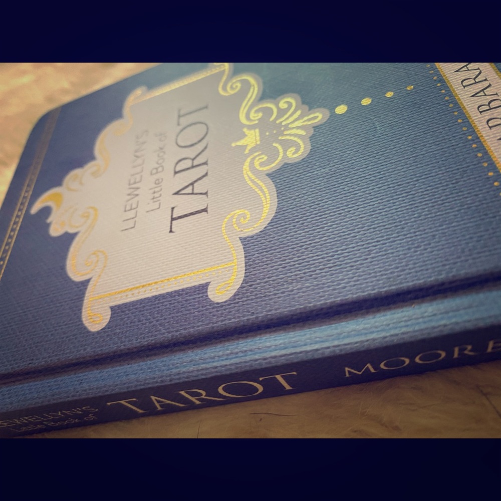 Tarot by Barbara Moore